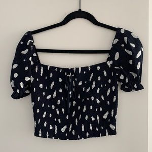 Aritzia Wilfred Smocked Blouse